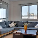 Spacious Modern 3bd In Prestigious Engomi Apartamento *