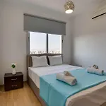 Spacious Modern 3bd In Prestigious Engomi Apartman *