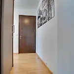 Spacious Modern 3bd In Prestigious Engomi Apartman *