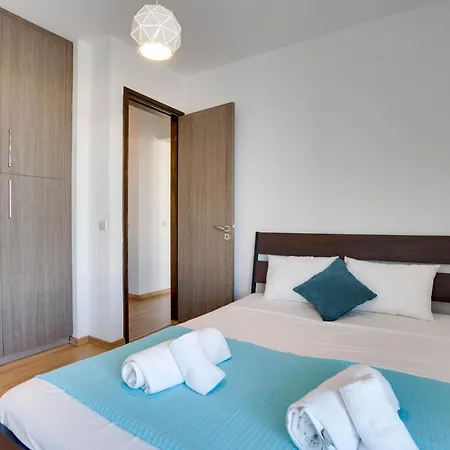 Spacious Modern 3bd In Prestigious Engomi * Agios Dhometios