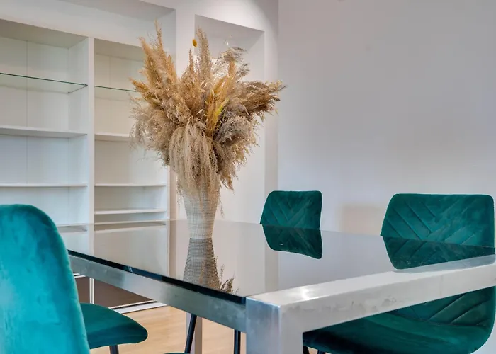 Spacious Modern 3bd In Prestigious Engomi アパート Ayios Dhometios